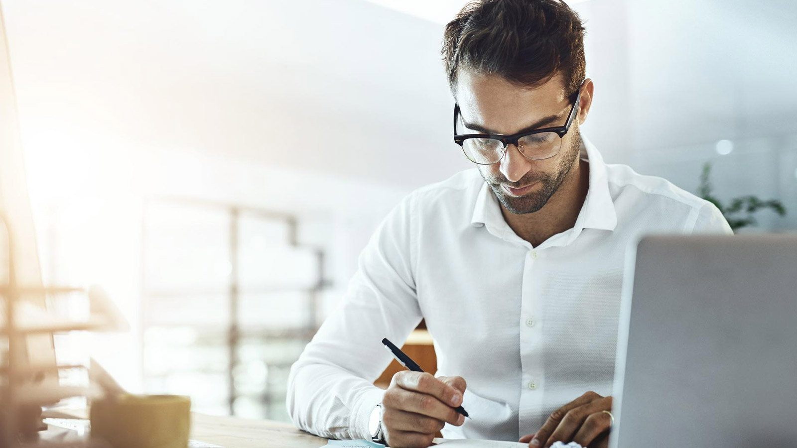5 pași prin care să fii mai productiv lucrând de acasă